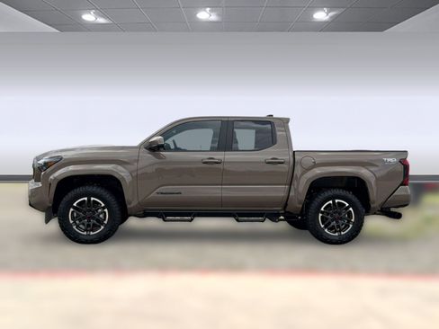 Used 2026 Toyota Tacoma TRD Sport w/ TRD Sport Premium Package AWD/4WD image 2