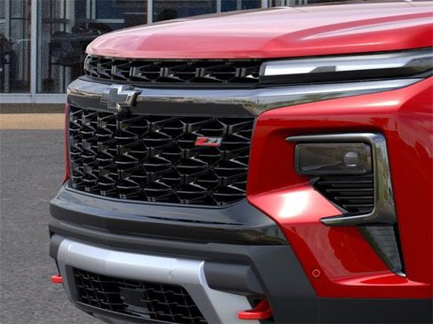 New 2026 Chevrolet Traverse Z71 w/ Enhanced Driving Package image 13