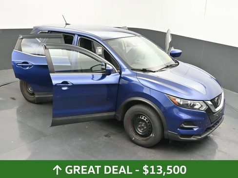 Used 2020 Nissan Rogue Sport S image 60
