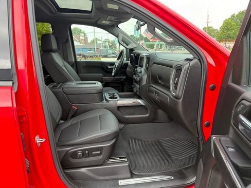Used 2022 Chevrolet Silverado 2500 LTZ w/ LTZ Plus Package AWD/4WD image 12
