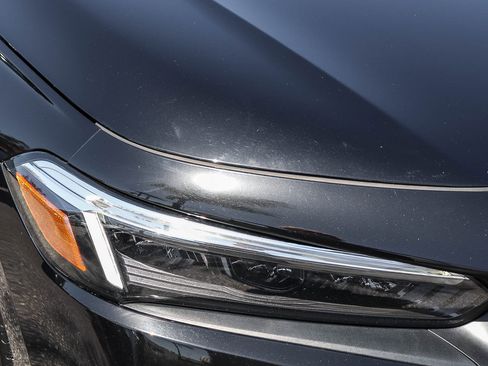 Used 2024 Honda Civic Sport image 6