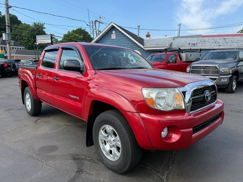 Used 2011 Toyota Tacoma 4x4 Double Cab w/ SR5 Pkg #2 image 3