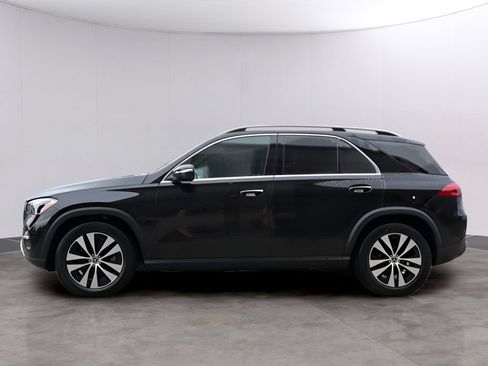 Certified 2025 Mercedes-Benz GLE 450 4MATIC image 4