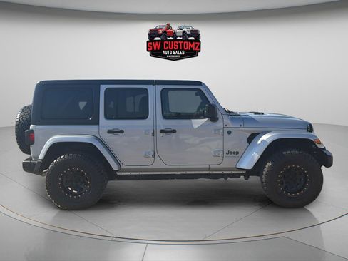 Used 2024 Jeep Wrangler Unlimited w/ Convenience Group image 8