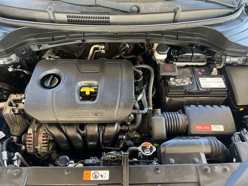 Used 2020 Kia Soul EX FWD image 27