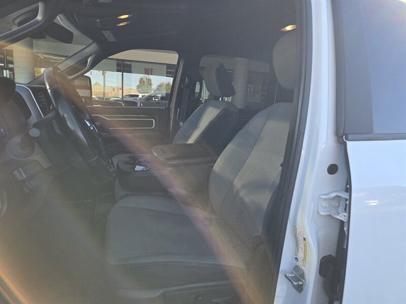 Used 2024 RAM 3500 Big Horn AWD/4WD image 8