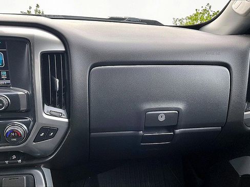 Used 2018 Chevrolet Silverado 1500 LT w/ Redline Edition AWD/4WD image 25