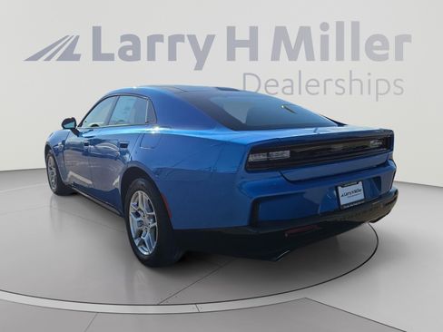New 2026 Dodge Charger R/T AWD/4WD image 3