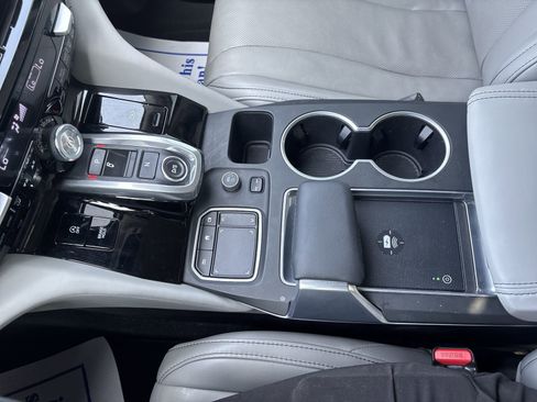 Used 2023 Acura MDX FWD w/ Technology Package image 23