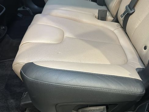 Used 2020 Hyundai Santa Fe SEL FWD image 15