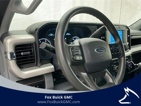 Used 2024 Ford F250 XLT image 11
