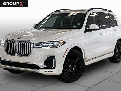 Used 2021 BMW X7 xDrive40i w/ Premium Package 2