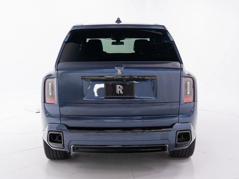 Certified 2025 Rolls-Royce Cullinan Black Badge AWD/4WD image 4