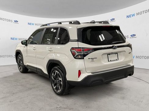 New 2025 Subaru Forester Premium image 3