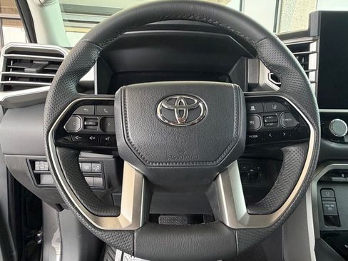 Used 2024 Toyota Tundra Limited AWD/4WD image 8