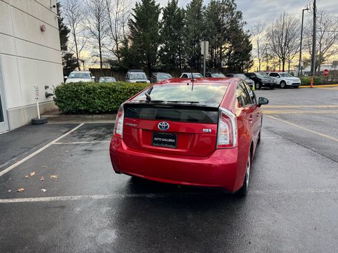 Used 2013 Toyota Prius Three image 5