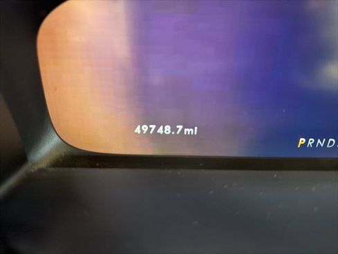 Used 2022 Lincoln Nautilus FWD w/ Premium Package image 5