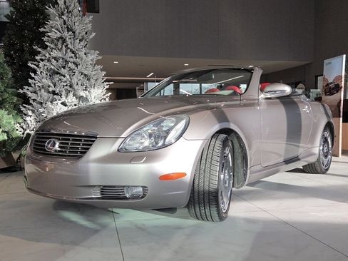 Used 2002 Lexus SC 430 Convertible RWD image 17