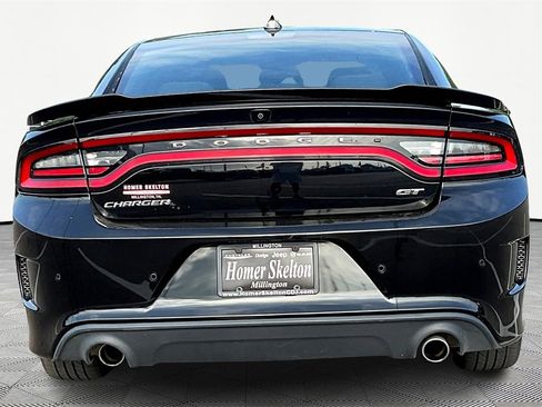 Certified 2022 Dodge Charger GT image 4