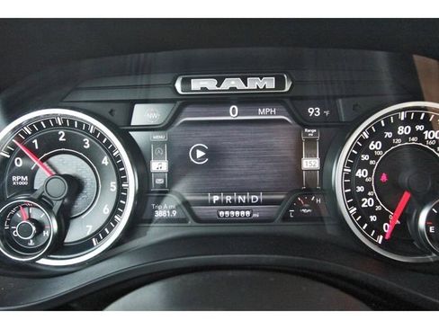 Used 2022 RAM 1500 Big Horn w/ Built-to-serve Edition image 15