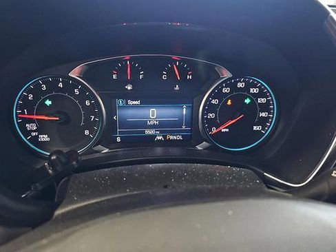 Used 2023 Chevrolet Equinox LT AWD/4WD image 12