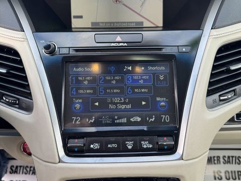 Used 2016 Acura RLX w/ Advance Package FWD image 12