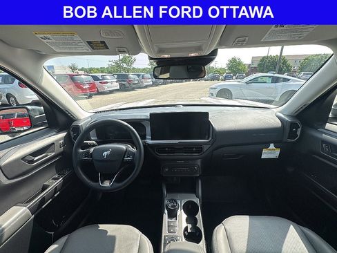 Used 2025 Ford Bronco Sport Badlands AWD/4WD image 17