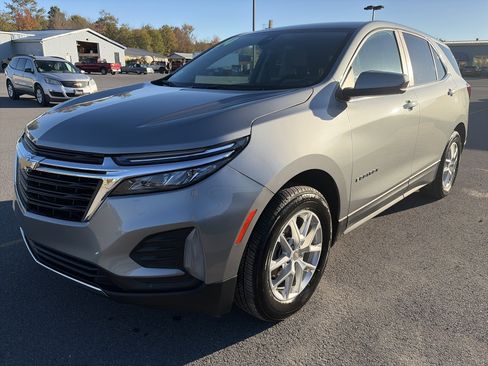 Used 2024 Chevrolet Equinox LT image 8