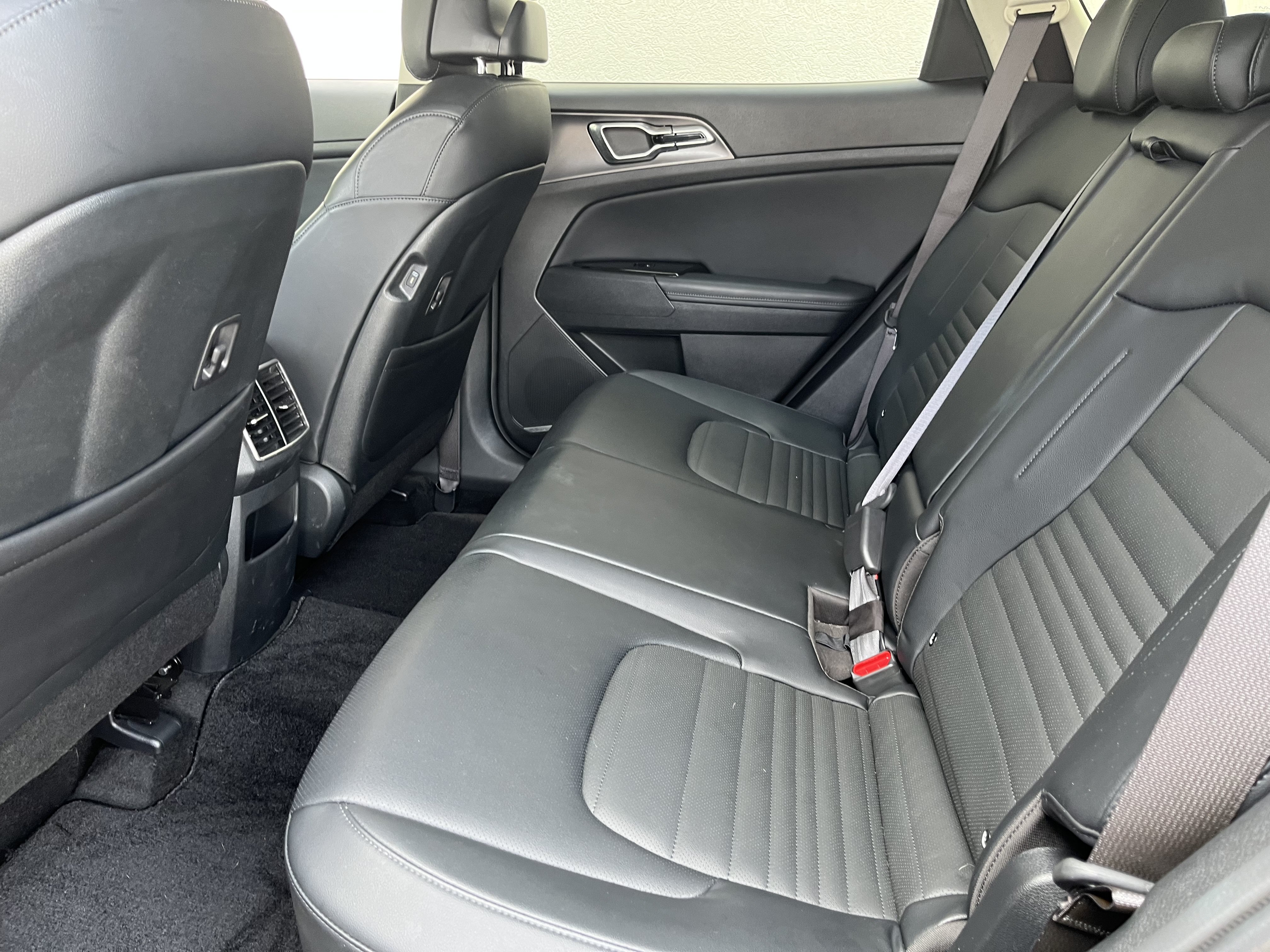 Used 2023 Kia Sportage SX Prestige AWD/4WD image 16