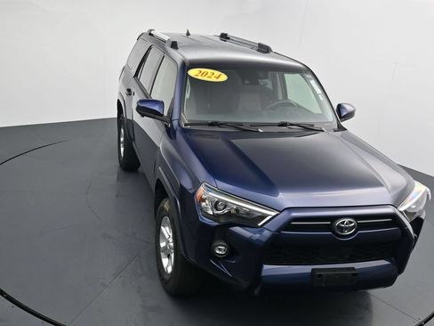 Used 2024 Toyota 4Runner SR5 AWD/4WD image 24