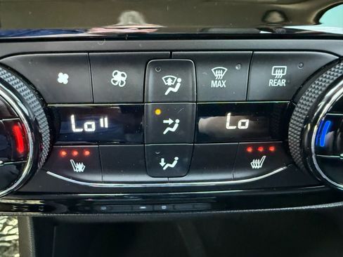 Used 2021 Buick Encore GX Select w/ Advanced Technology Package image 27