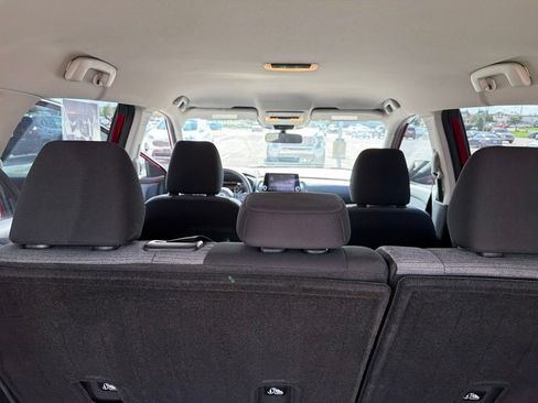 Used 2021 Nissan Rogue SV FWD image 25