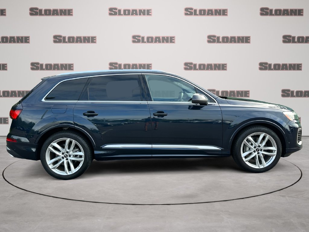 Certified 2025 Audi Q7 3.0T Premium Plus AWD/4WD image 6