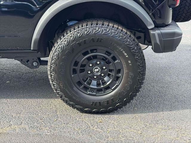 Used 2026 Ford Bronco Badlands AWD/4WD image 11