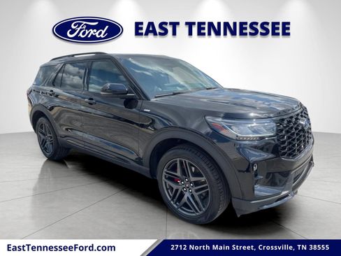 Used 2025 Ford Explorer ST-Line w/ ST-Line Street Pack AWD/4WD image 1