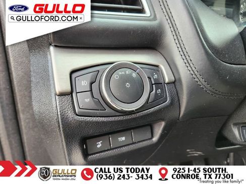 Used 2018 Ford Explorer Platinum image 24