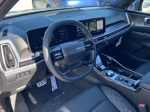 New 2026 Kia Sorento SX Prestige AWD/4WD image 13
