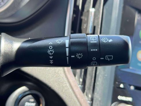 Certified 2023 Subaru Forester Premium AWD/4WD image 18