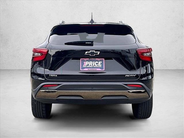 Used 2024 Chevrolet Trax ACTIV w/ Driver Confidence Package FWD image 4