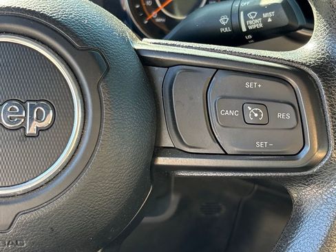 Used 2022 Jeep Wrangler Unlimited Sport image 20