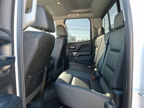 Used 2018 GMC Sierra 1500 SLT w/ All Terrain Package image 10