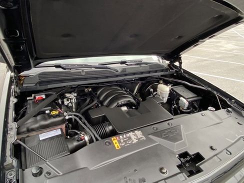 Used 2019 Chevrolet Silverado 1500 LT w/ All Star Edition image 19