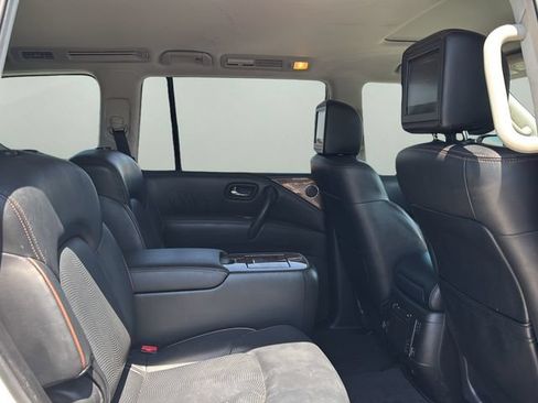 Used 2018 Nissan Armada Platinum w/ Captain Seat Package RWD image 12