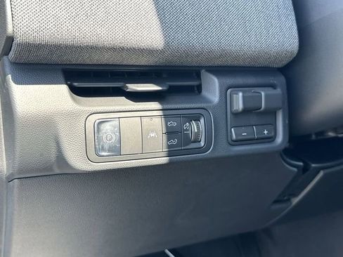 New 2026 GMC Sierra EV Elevation image 18