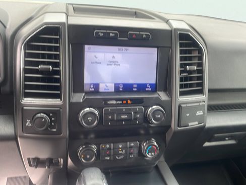 Used 2020 Ford F150 XLT w/ Equipment Group 302A Luxury AWD/4WD image 24