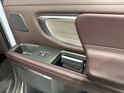 New 2025 Ford Expedition Platinum w/ Platinum Ultimate Package image 32