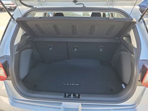 New 2026 Hyundai Venue SEL image 24