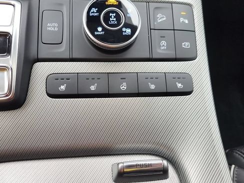 Certified 2025 Hyundai Palisade SEL AWD/4WD image 28
