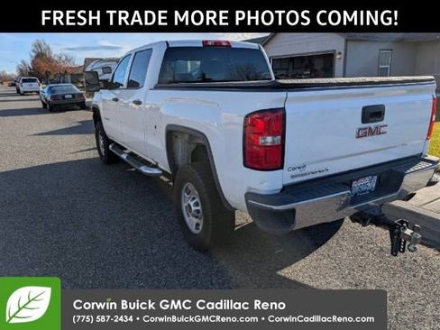 Used 2018 GMC Sierra 2500 4x4 Crew Cab image 3
