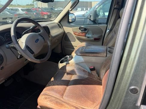 Used 2003 Ford F150 King Ranch RWD image 5